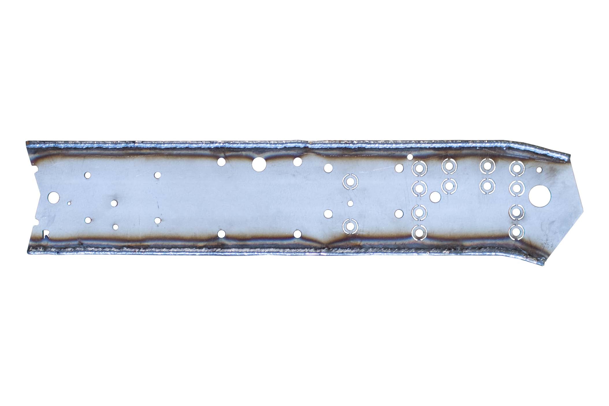 buskars Rustlフィニッシュ Rust Buster Center Rear Frame Repair Kit For 1973-1987 Chevy & GMC K-S