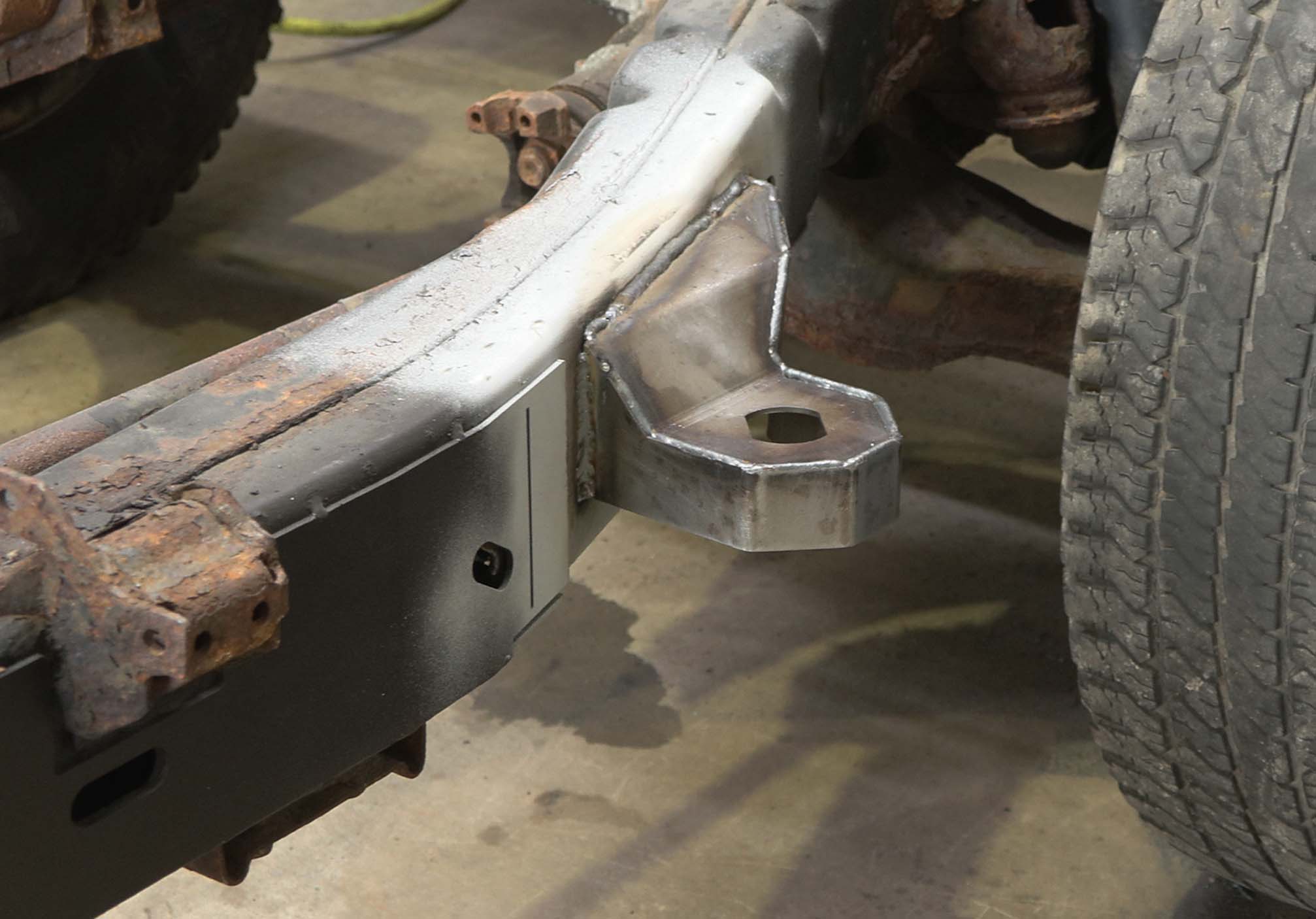 Rust Hummer Rust Buster Front Cab Body Mount for 2004-2012 Colorado/Canyon/Hummer