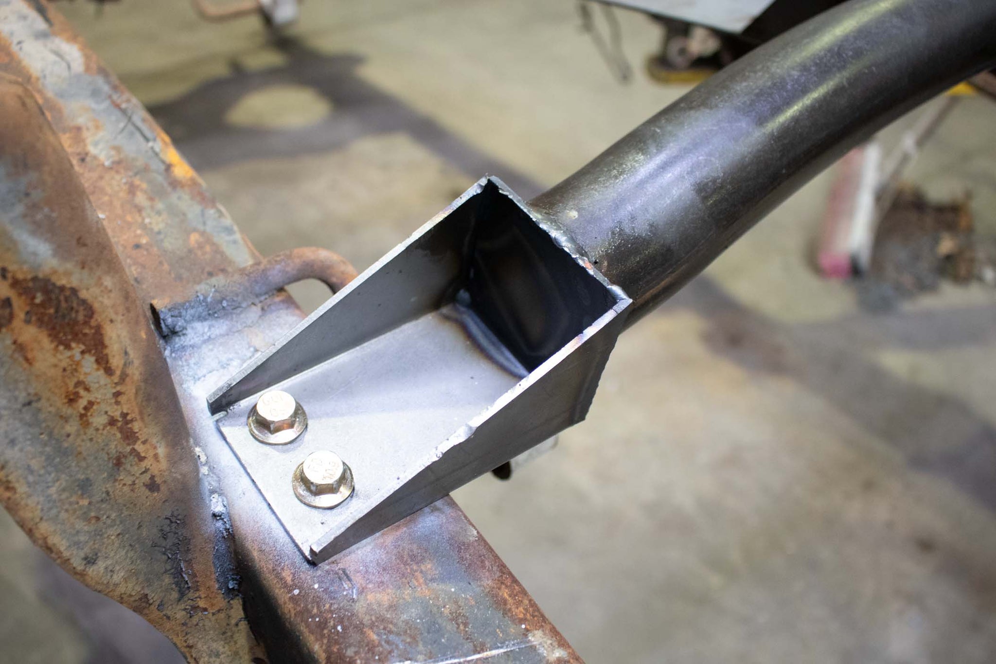 Rust Buster Forward Fuel Tank Crossmember For 2001-2010 GM HD Pickups