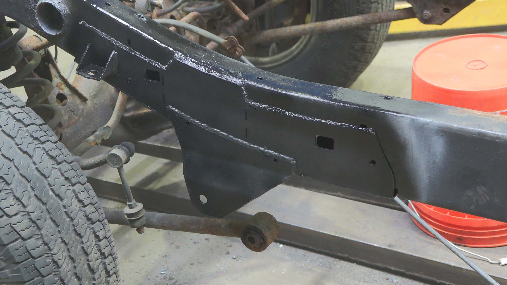 Rust Buster Mid-Rear Frame Repair Kit For 1996-2002 Toyota