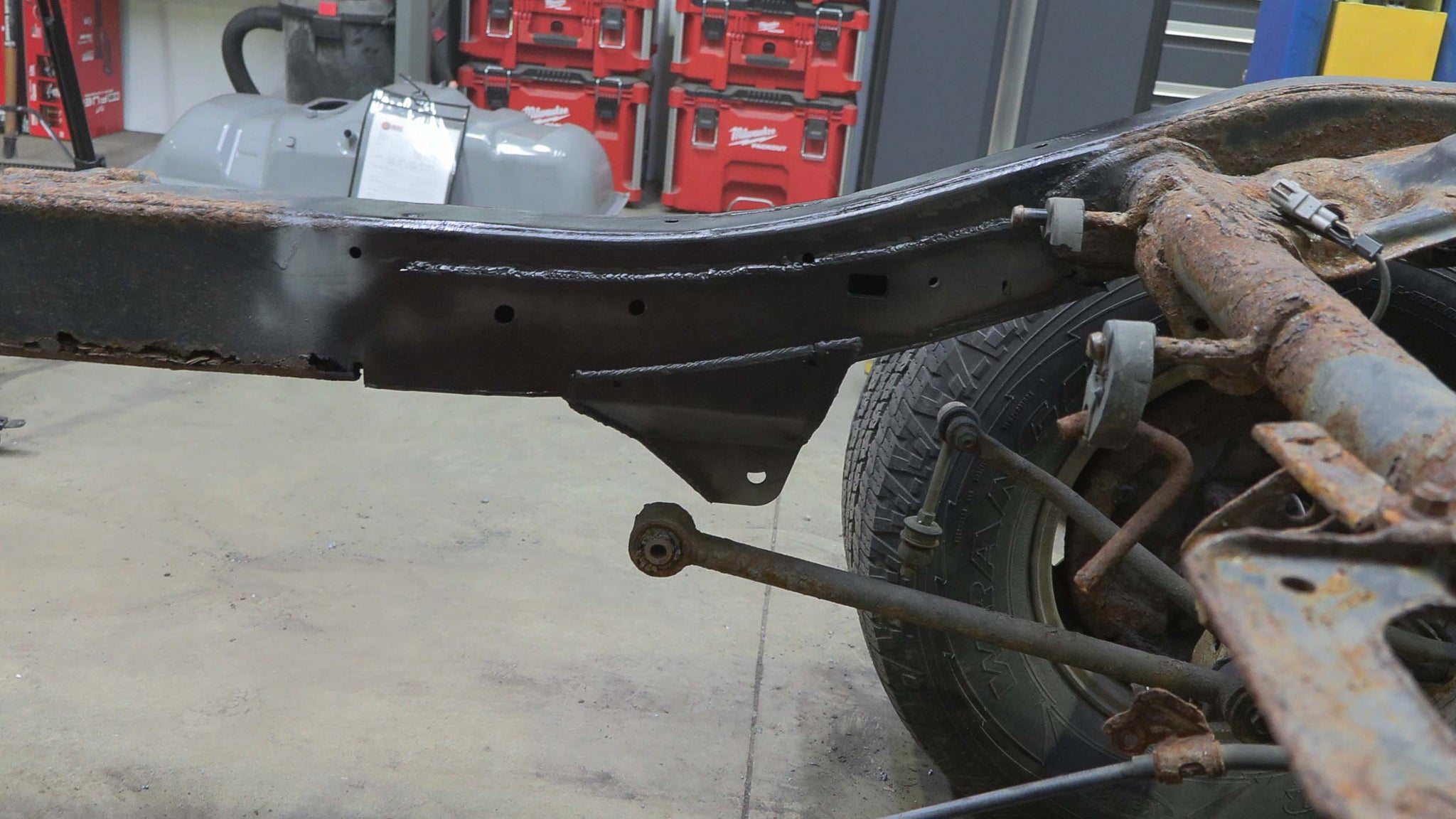 Rust Buster Mid-Rear Frame Repair Kit For 1996-2002 Toyota 4Runner RB8